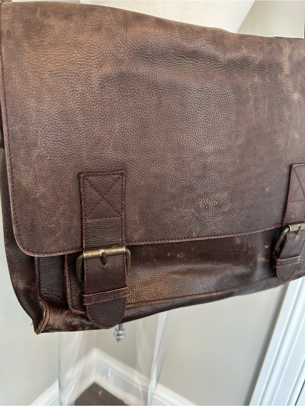 Classic Brown Leather Messenger Bag
